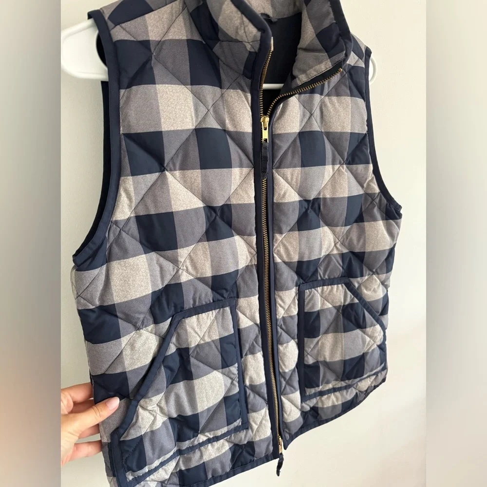 J. Crew Women’s Vest Size Small - Picture 3 of 5